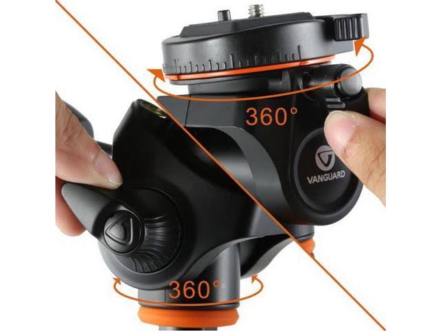 Aluminum Tripod with Pan Head Z6605