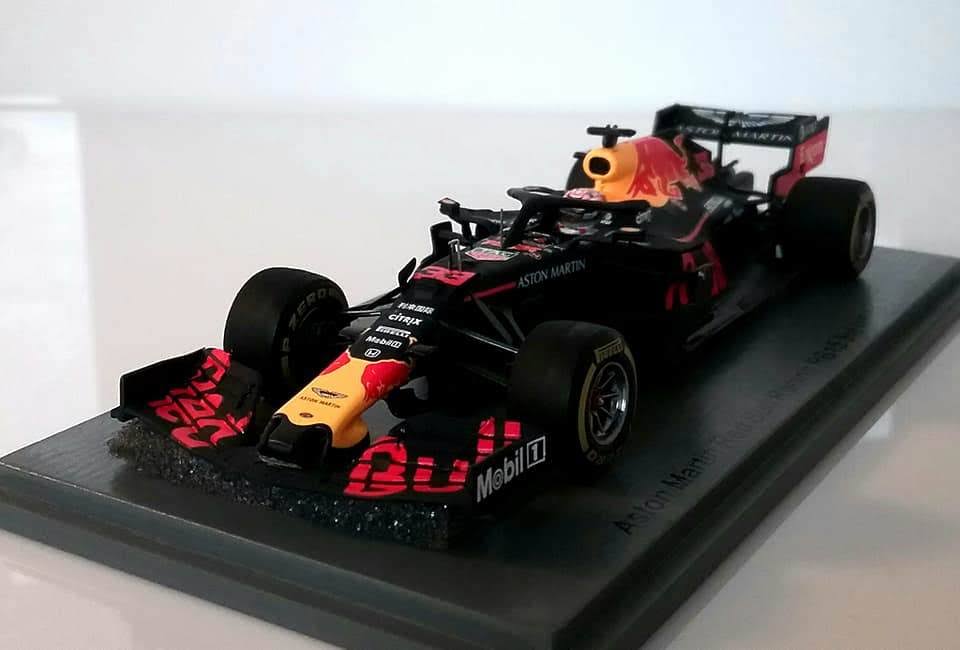 1:43 Scale Verstappen Racing Car I6048