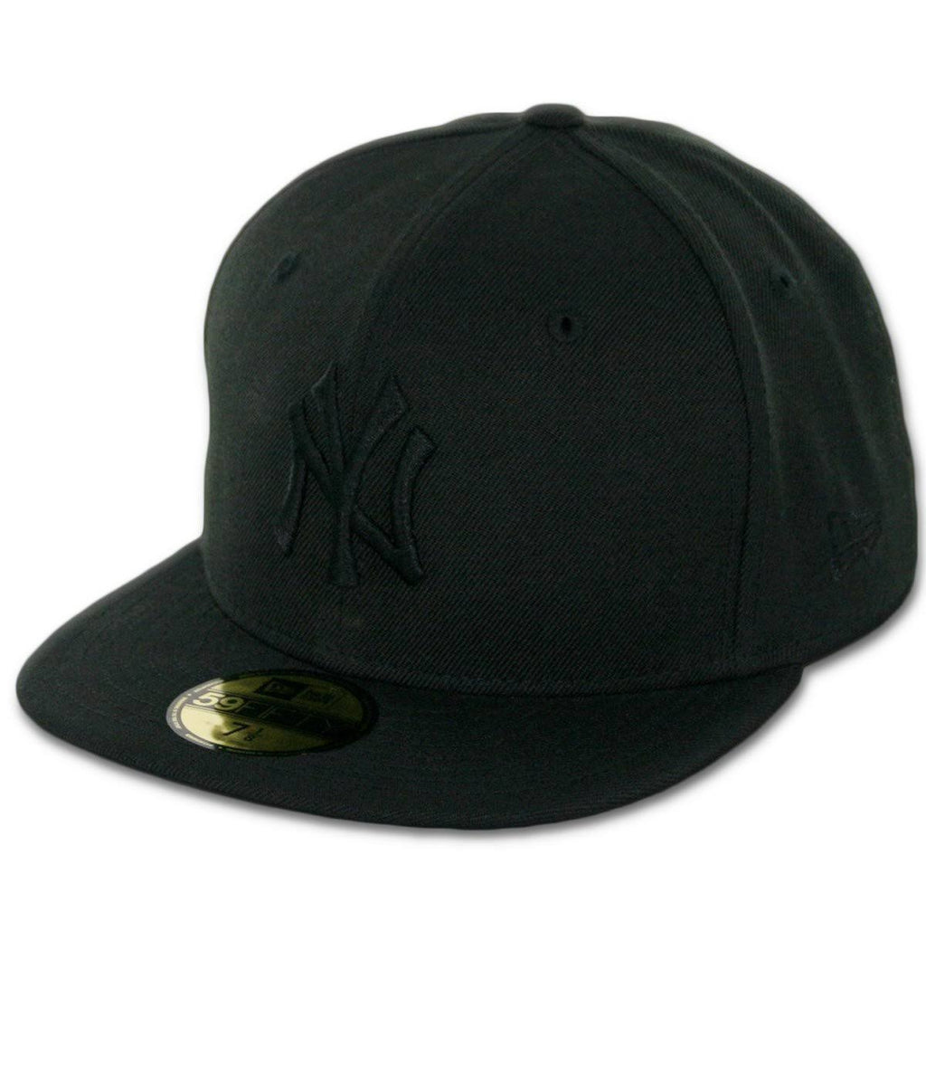 Black Fitted Hat O8387