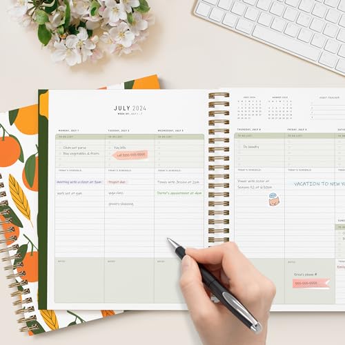Large Spiral Bound Dated Calendar Organizer, 9 x 7.5 Q98814