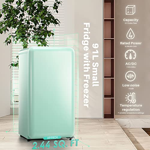 Black 3.2 cu. ft Mini Fridge with Freezer Z982