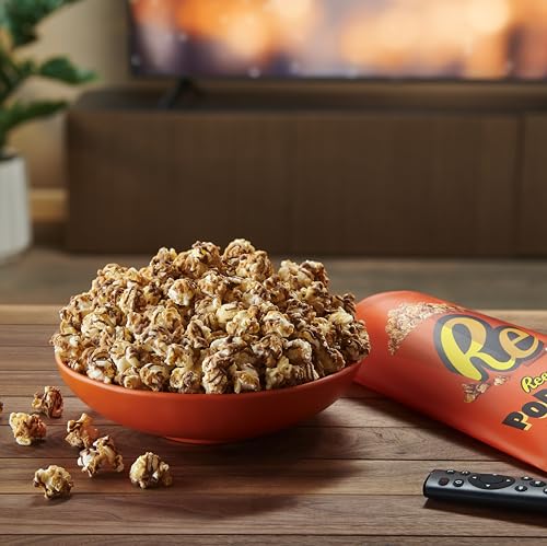 5.25oz Popcorn Drizzled in Peanut Butter and Chocolate Z46171