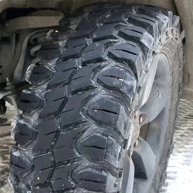 LT35X12.5R20 Light Truck Tire W272