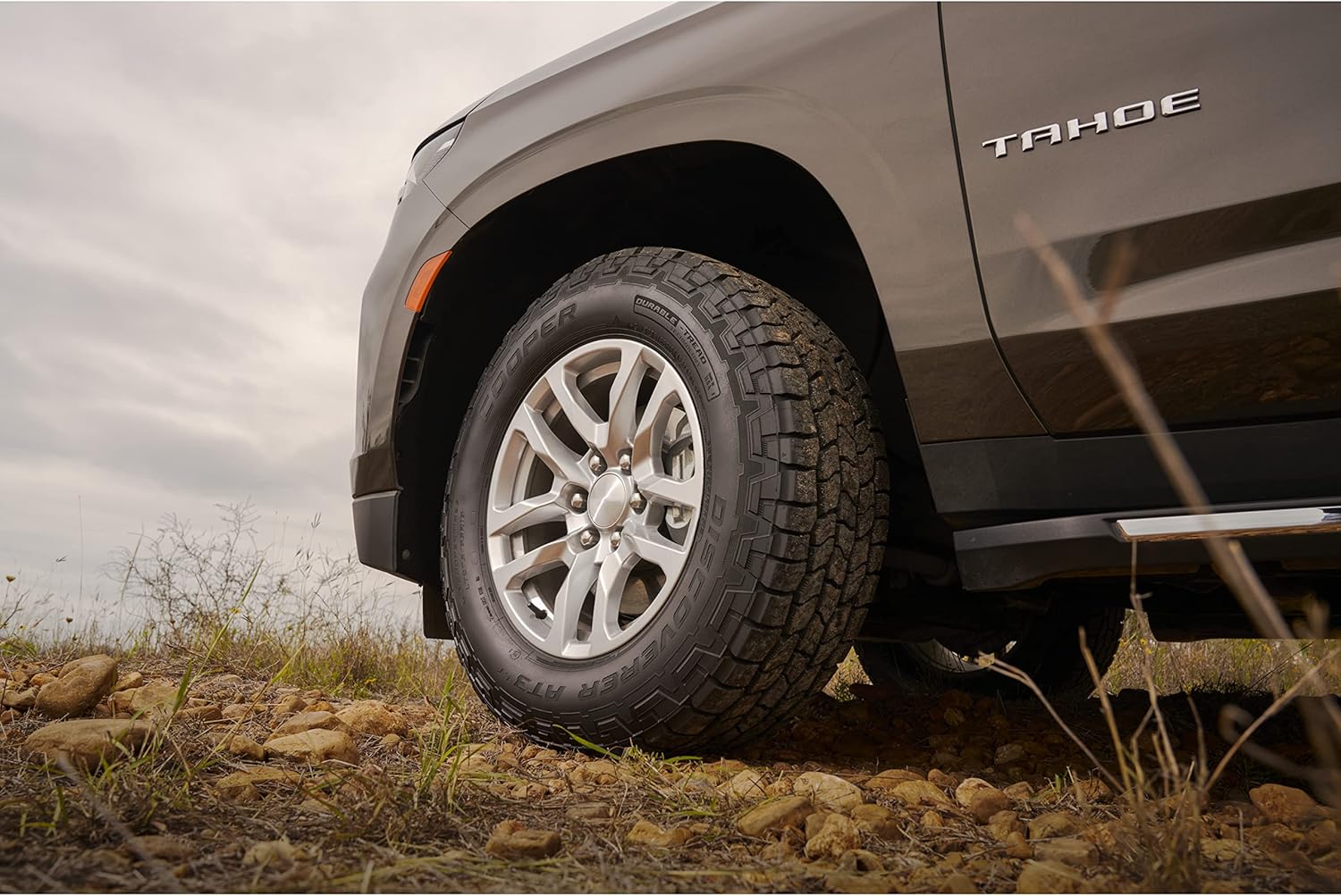 All-Season 275/60R20 115T Tire Z848879