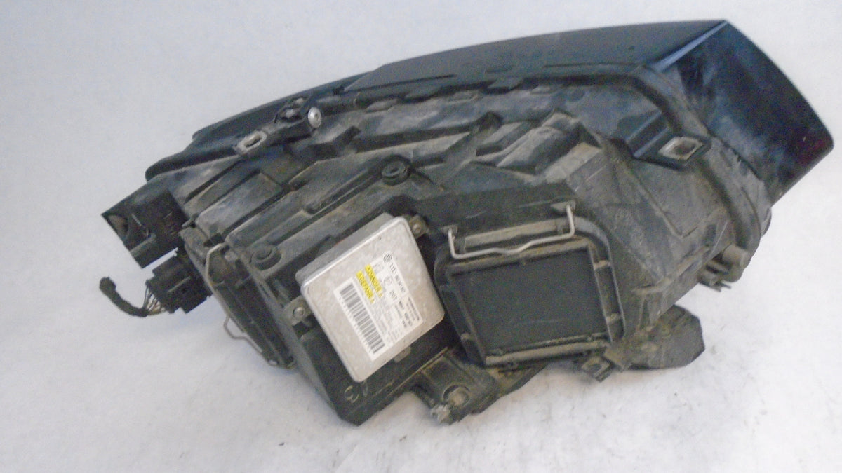 Pre-Owned Audi Q5 Left Driver Xenon HID Head Light Lamp Z999