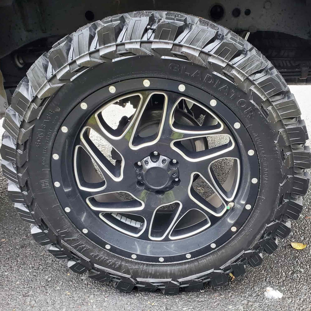 LT35X12.5R20 Light Truck Tire W272