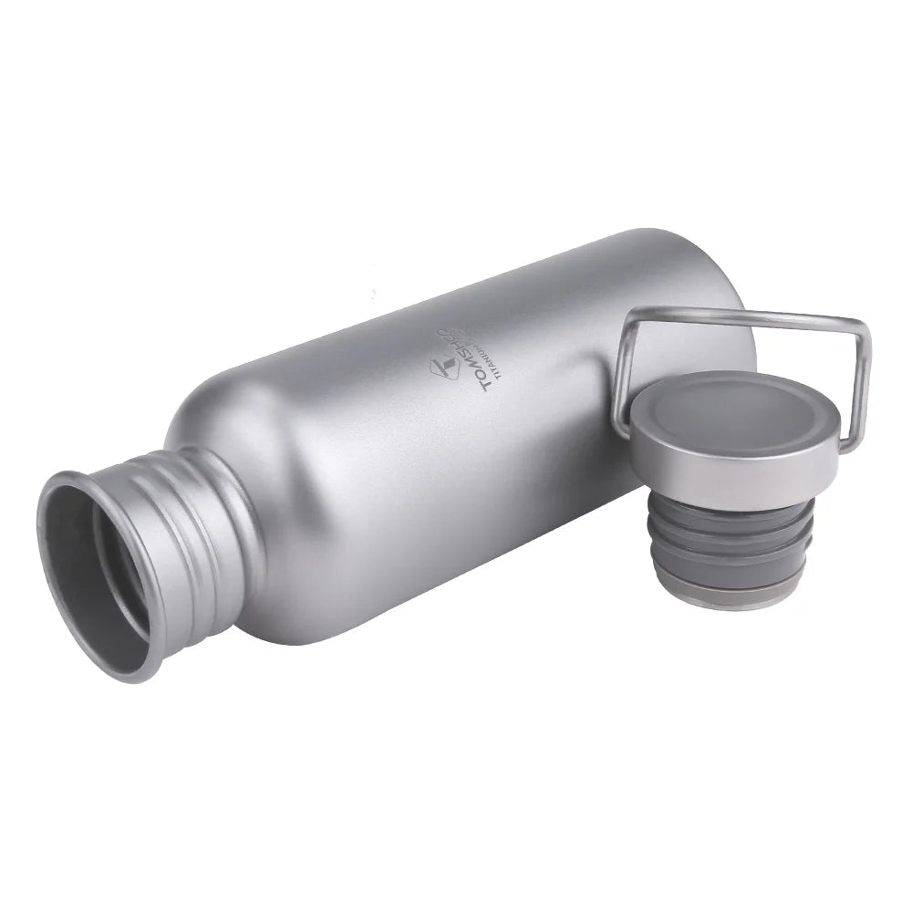 600ml Full Titanium Water Bottle with Silicone Seal F814257