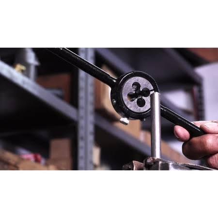 1-5/8 inch-18 x 3 inch OD HSS Round Adjustable Die L283676