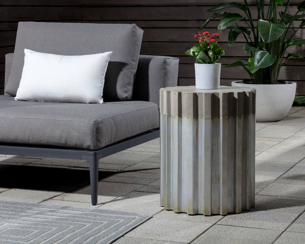 Pedestal S30319