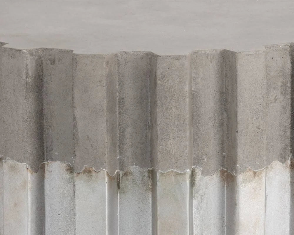 Pedestal S30319